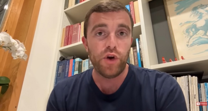 开云-罗马诺：老佛爷爱上了奥利塞，他相信奥利塞能将魔力带回伯纳乌
